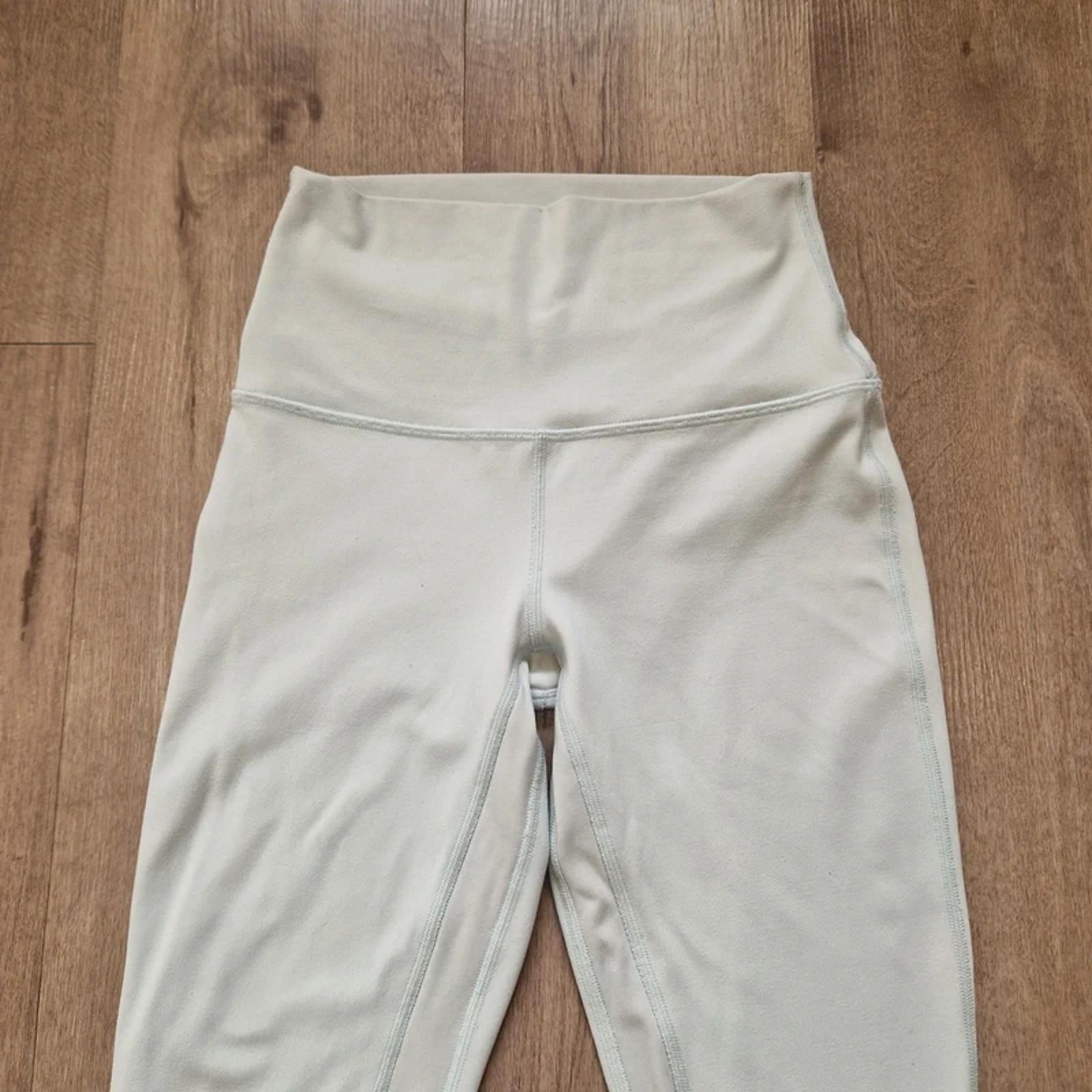 Lululemon Leggings UK 8 US 4 Womens Mint Green