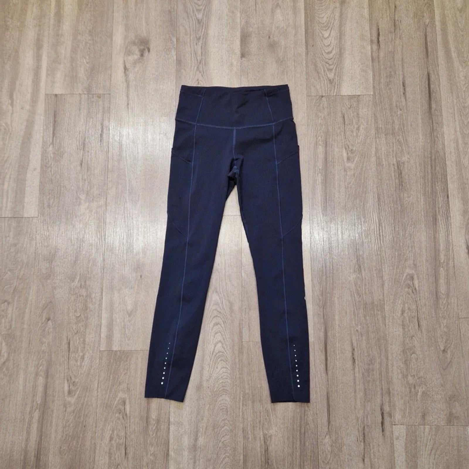 Lululemon Leggings UK 8 US 4 Womens Purple Activewear